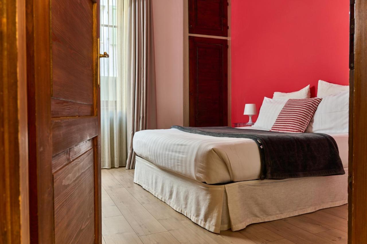Al Cavour 34 Bed & Breakfast Trento Exterior photo