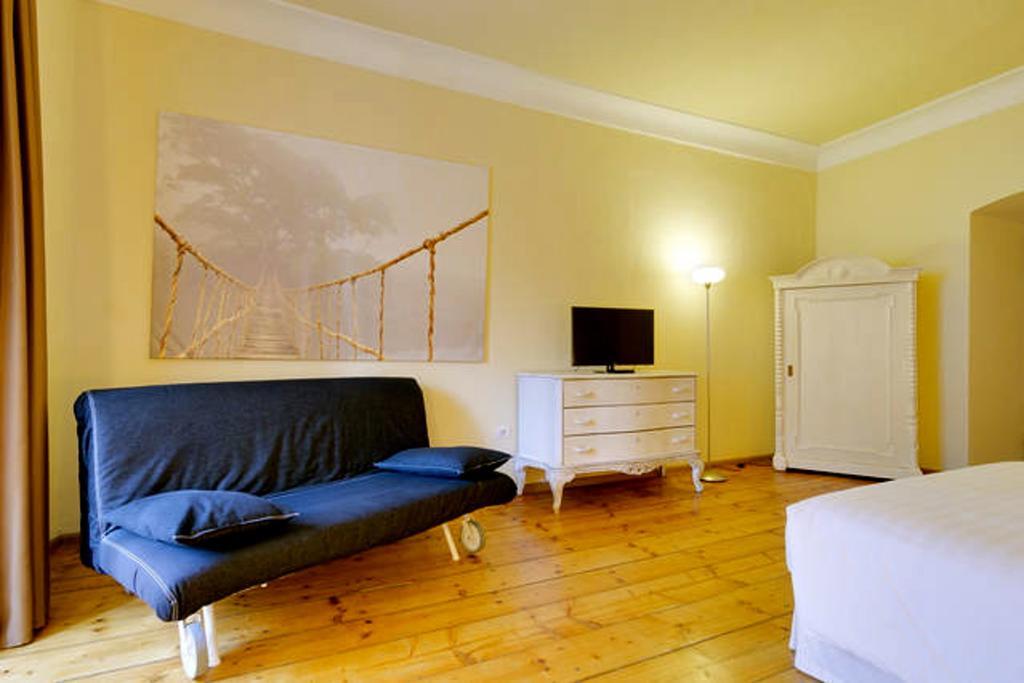 Al Cavour 34 Bed & Breakfast Trento Exterior photo